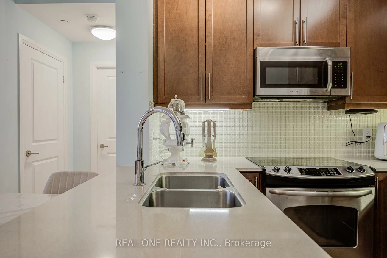 55, Oneida, Langstaff, Richmond Hill