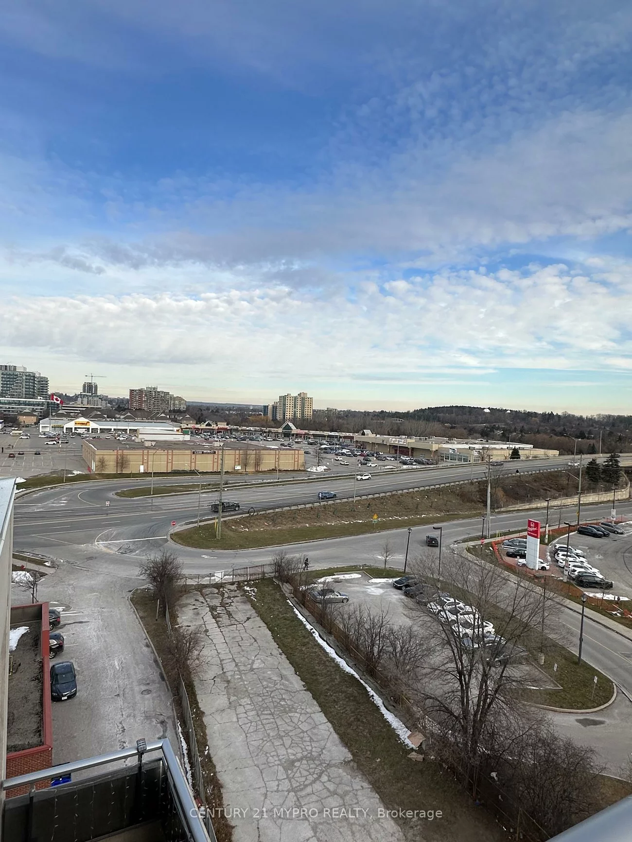 9205, Yonge, Langstaff, Richmond Hill