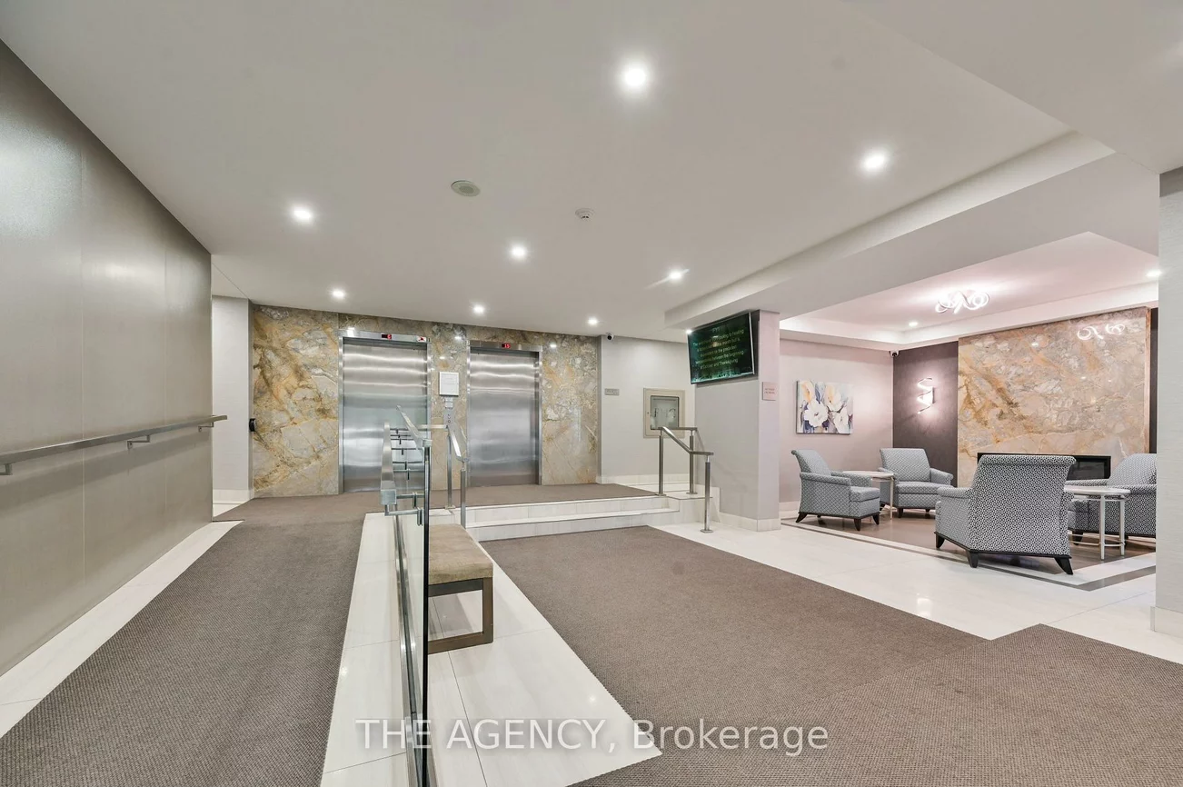 20, Baif, North Richvale, Richmond Hill