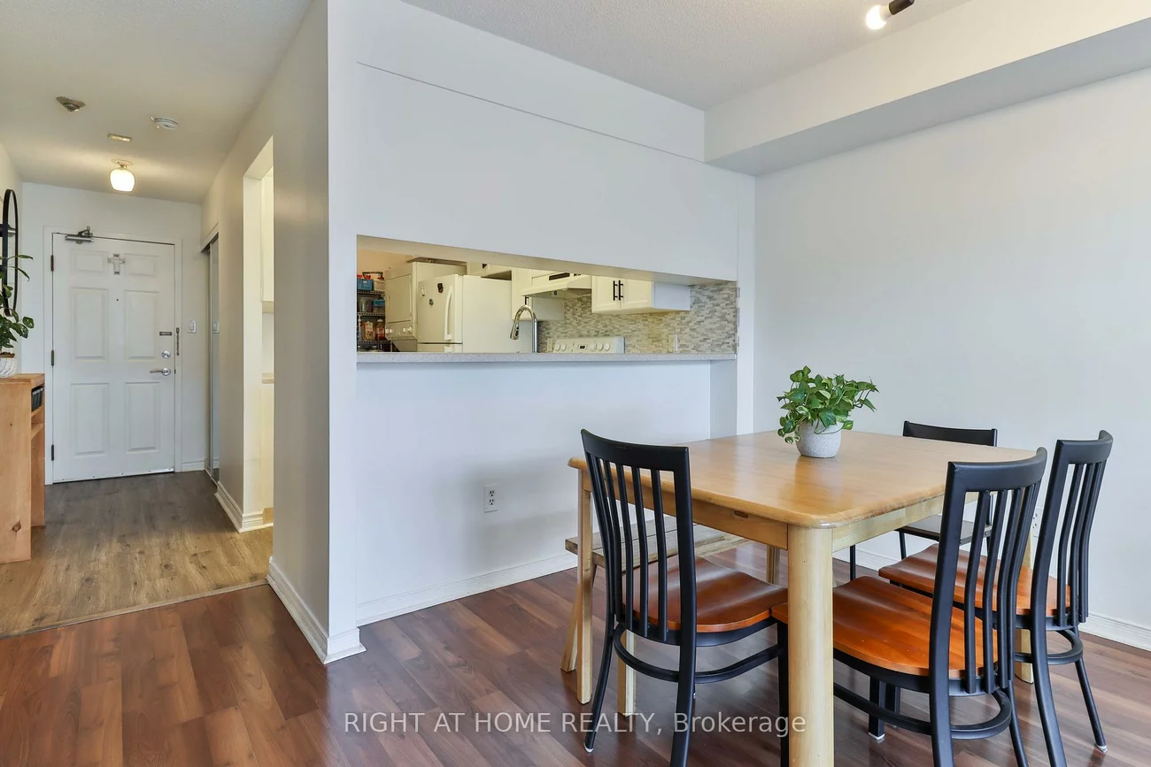 309, Major Mackenzie, Harding, Richmond Hill