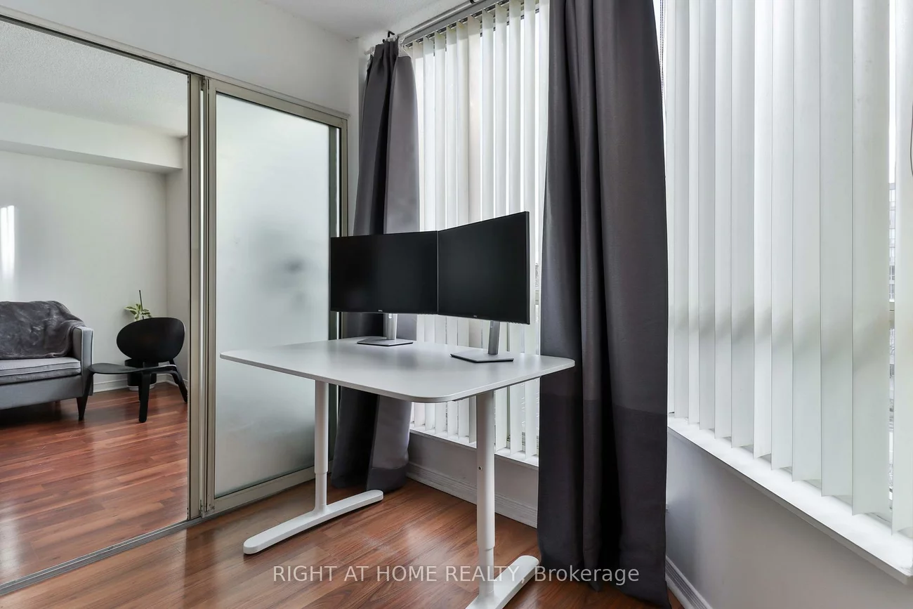 309, Major Mackenzie, Harding, Richmond Hill