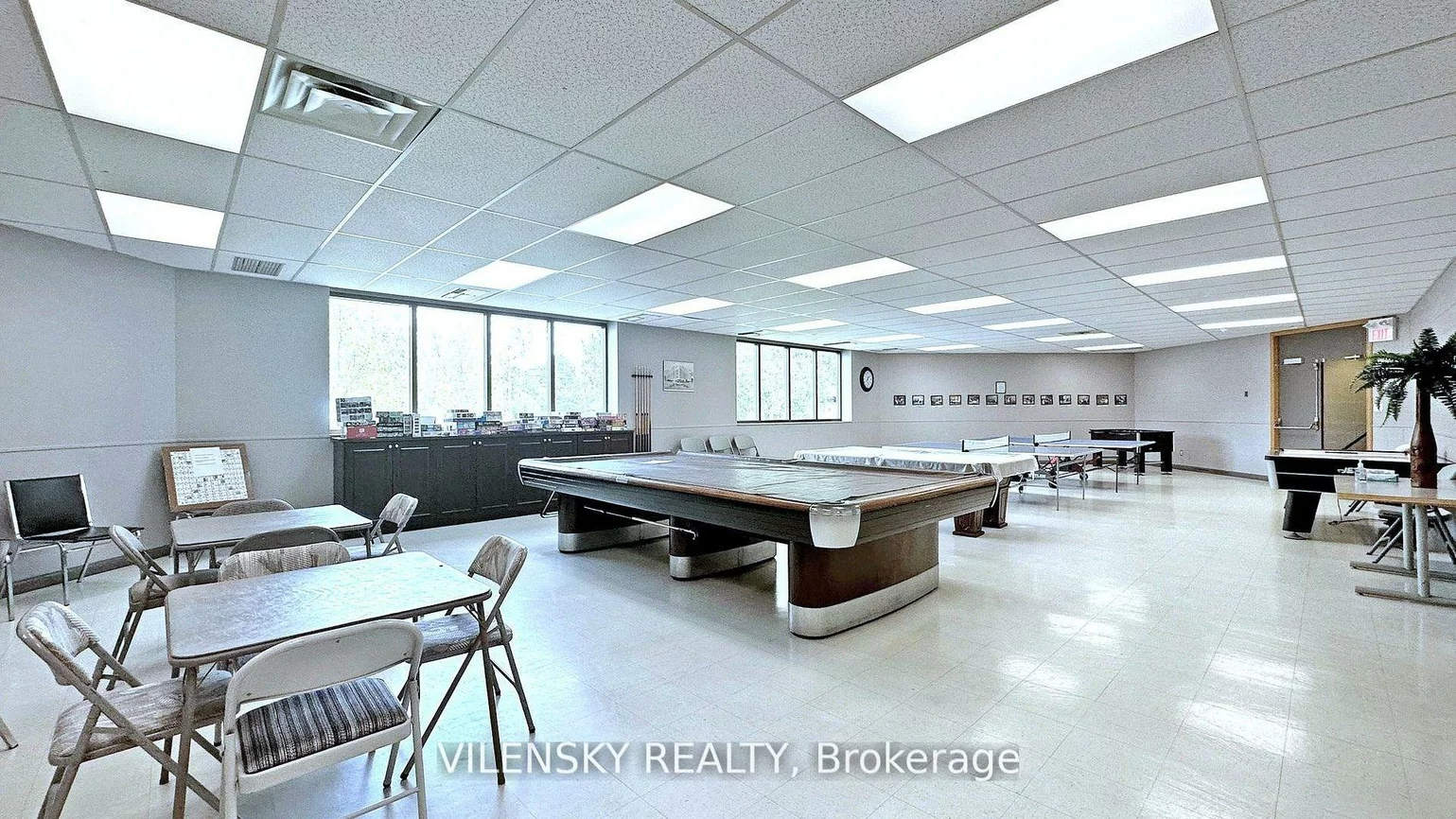 5, Weldrick, North Richvale, Richmond Hill