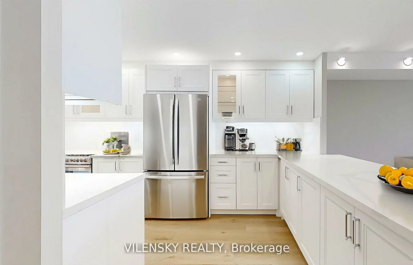 5, Weldrick, North Richvale, Richmond Hill