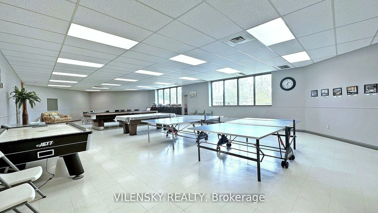 5, Weldrick, North Richvale, Richmond Hill