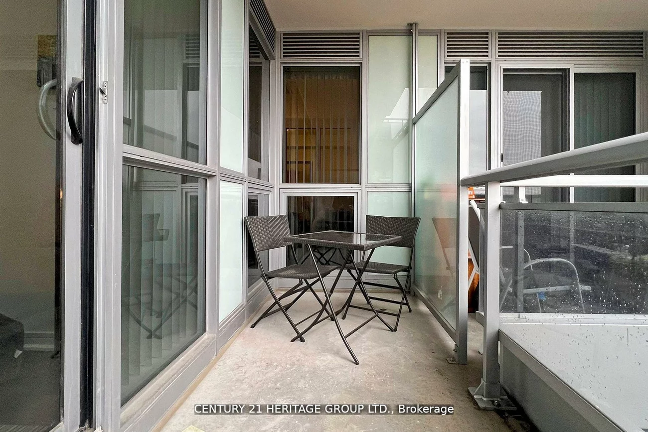 9201, Yonge, Langstaff, Richmond Hill