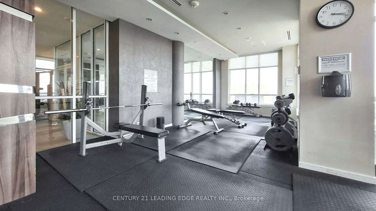 9205, Yonge, Langstaff, Richmond Hill