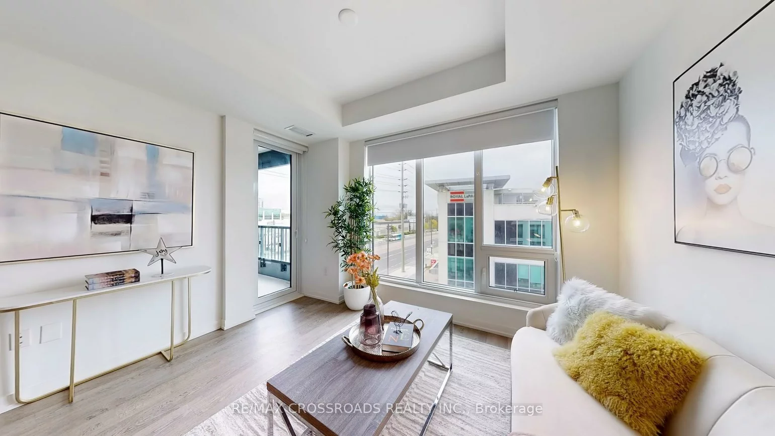 8868, Yonge, South Richvale, Richmond Hill