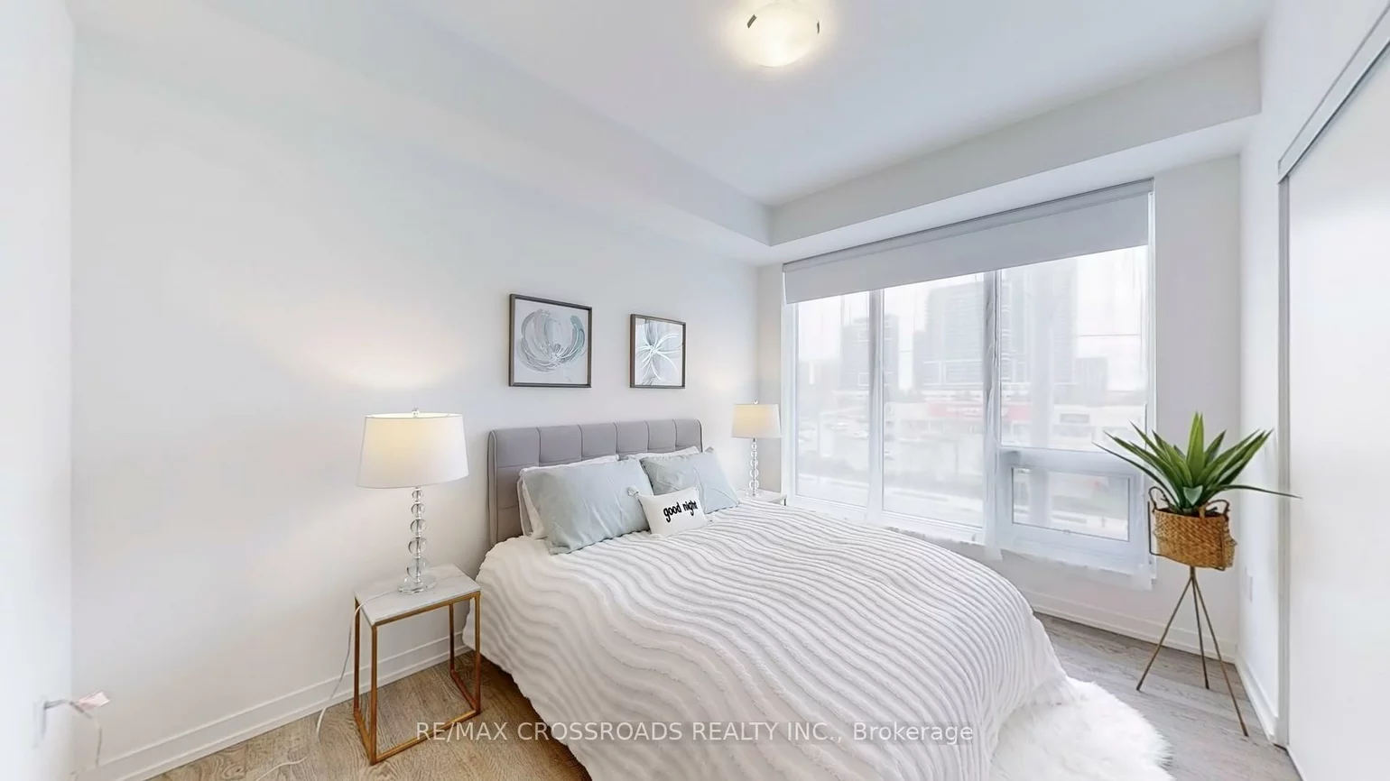 8868, Yonge, South Richvale, Richmond Hill