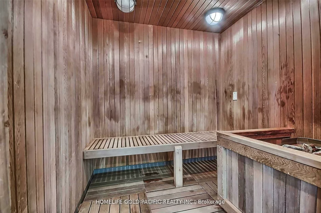 9205, Yonge, Langstaff, Richmond Hill