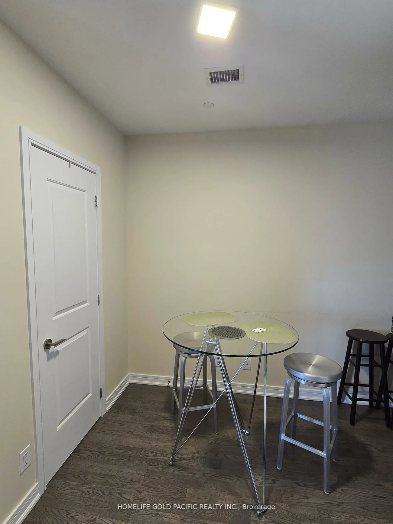 9205, Yonge, Langstaff, Richmond Hill