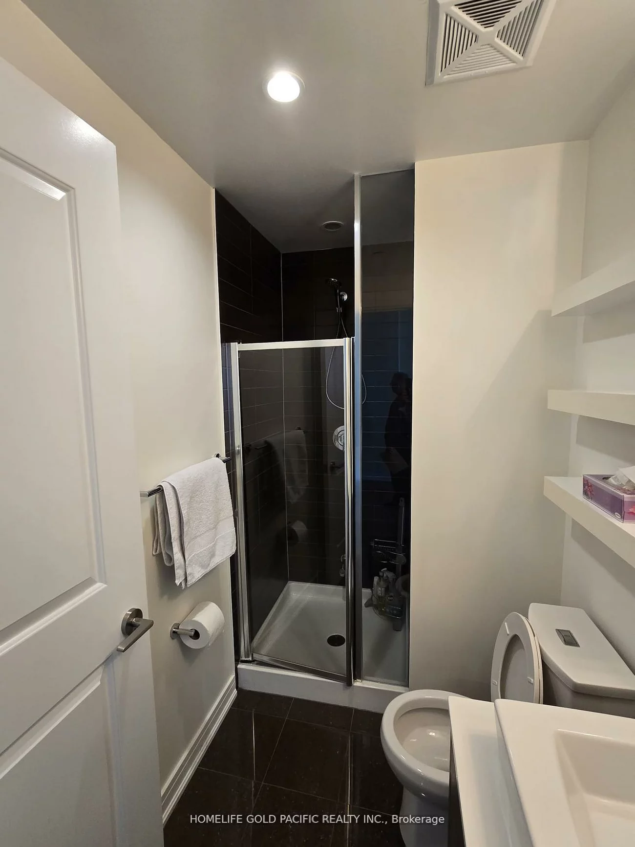 9205, Yonge, Langstaff, Richmond Hill