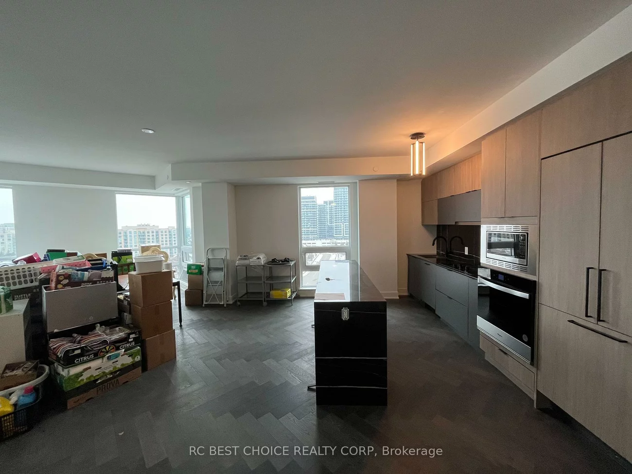 8888, Yonge, South Richvale, Richmond Hill