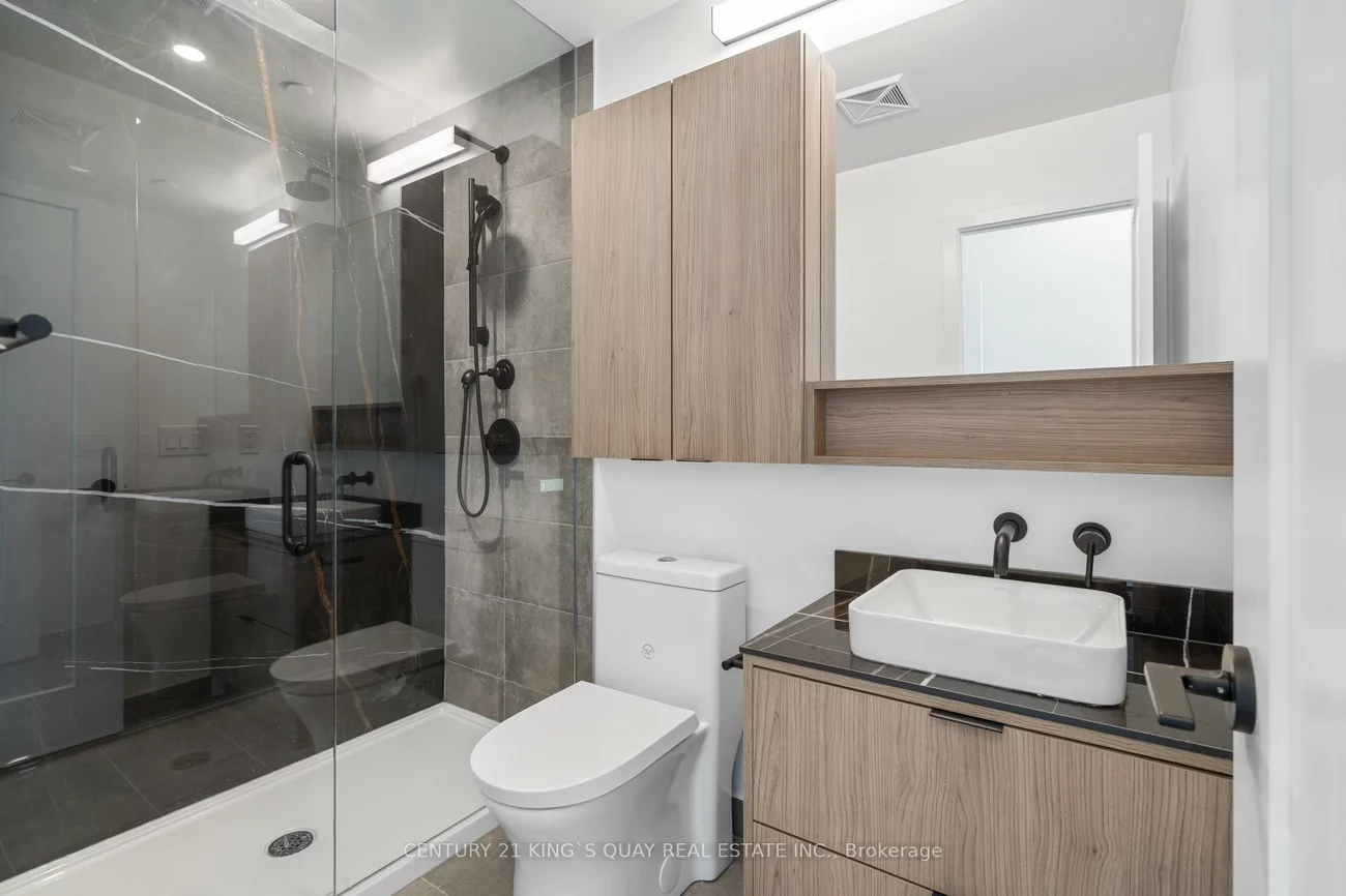 8888, Yonge, South Richvale, Richmond Hill