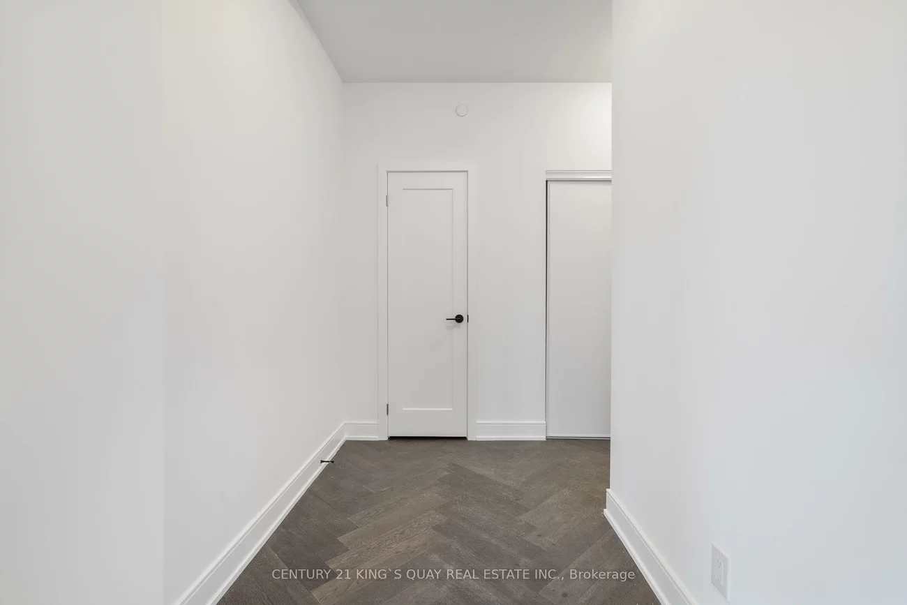 8888, Yonge, South Richvale, Richmond Hill