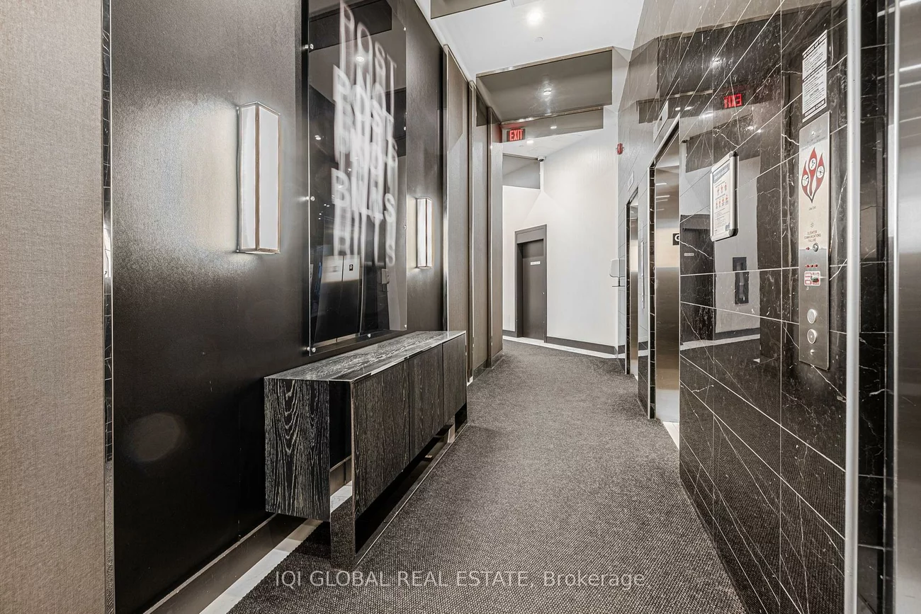 9471, Yonge, Observatory, Richmond Hill