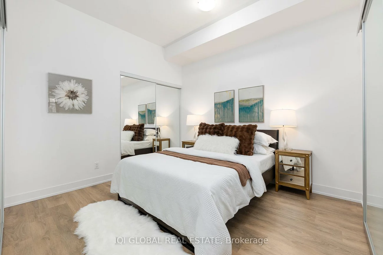 9471, Yonge, Observatory, Richmond Hill