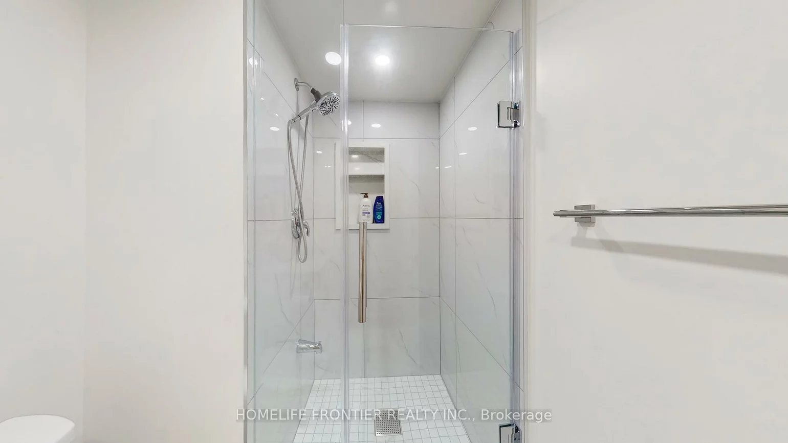 190, Harding, North Richvale, Richmond Hill