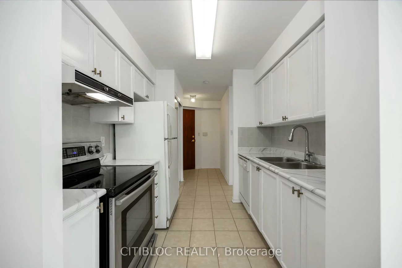 51, Baffin, Langstaff, Richmond Hill