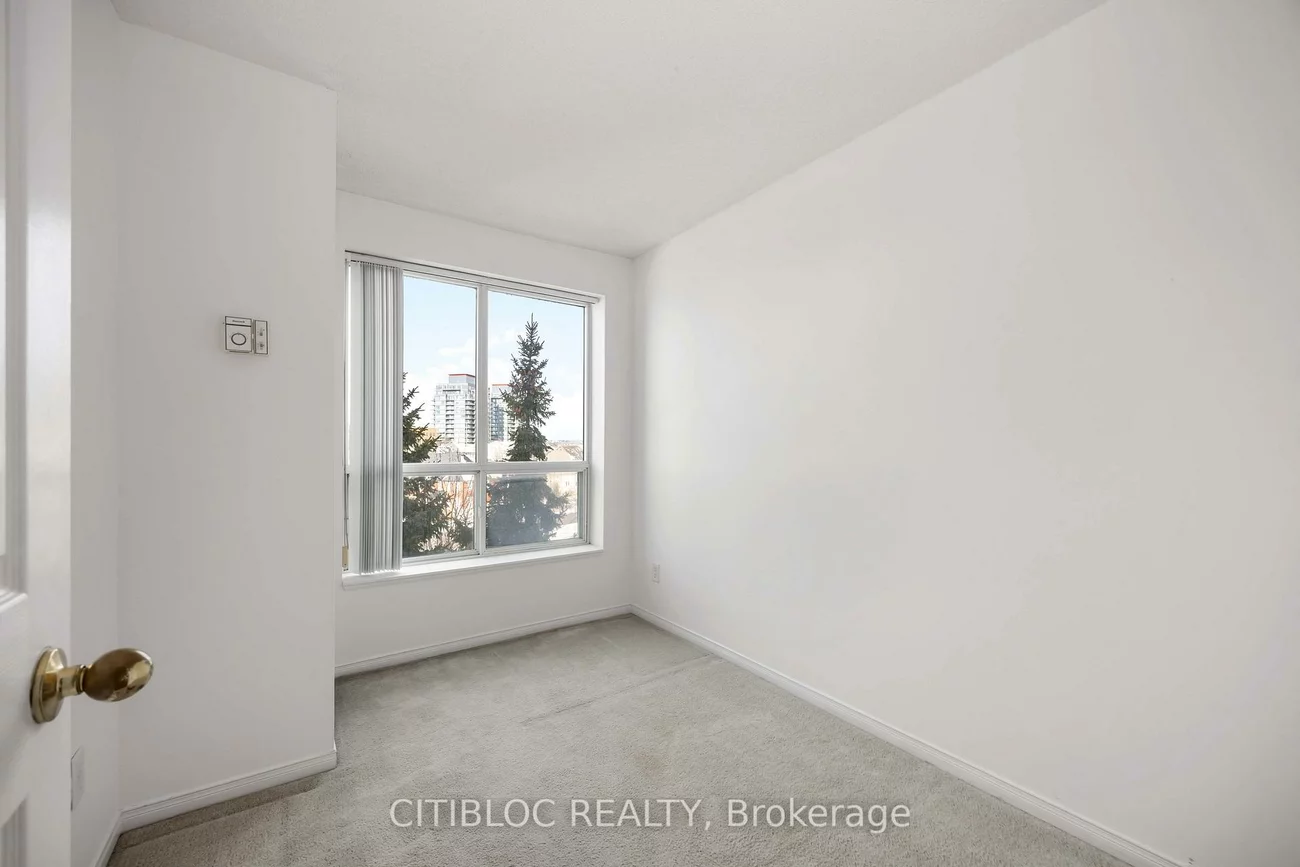 51, Baffin, Langstaff, Richmond Hill