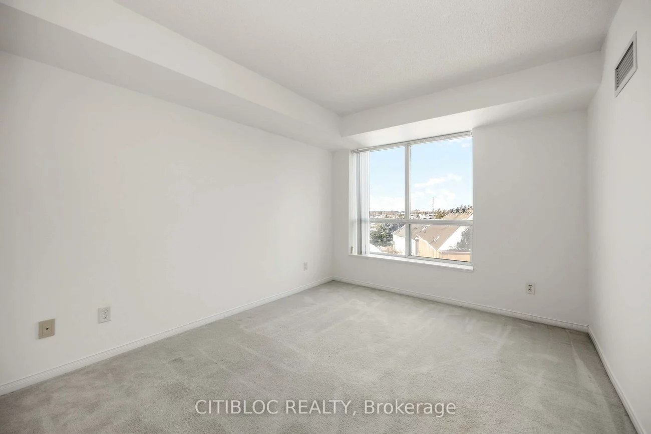 51, Baffin, Langstaff, Richmond Hill