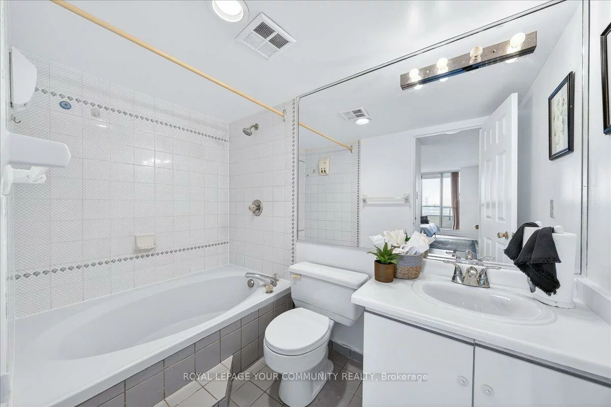 8501, Bayview, Doncrest, Richmond Hill