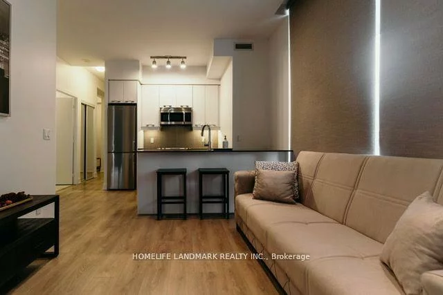 9471, Yonge, Observatory, Richmond Hill