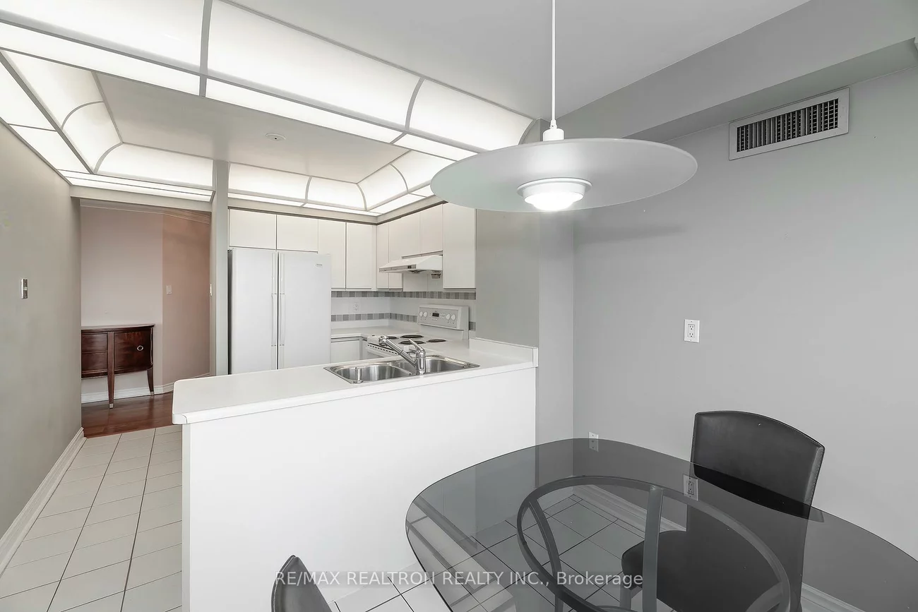 8501, Bayview, Doncrest, Richmond Hill