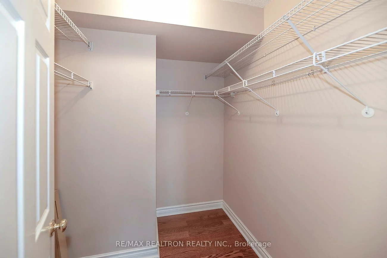 8501, Bayview, Doncrest, Richmond Hill