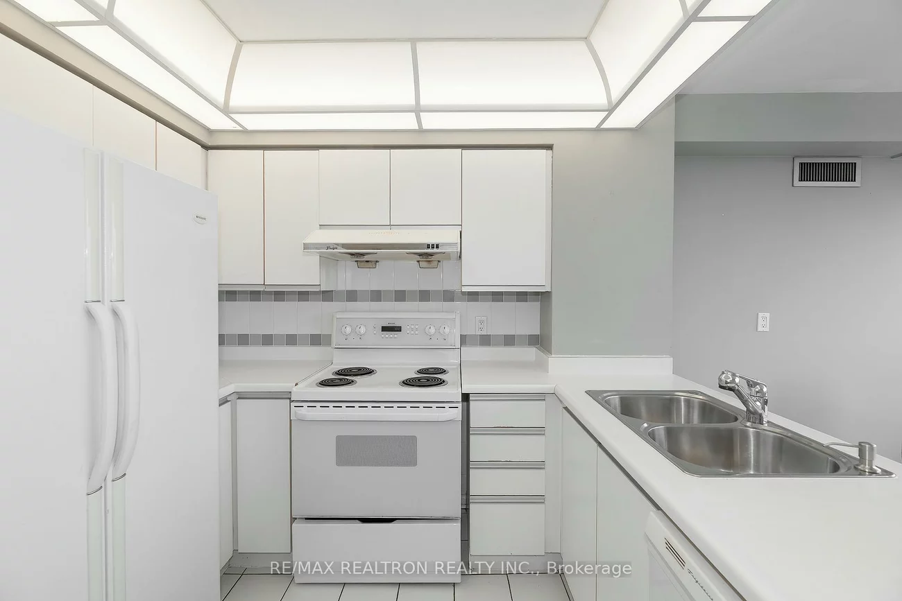 8501, Bayview, Doncrest, Richmond Hill