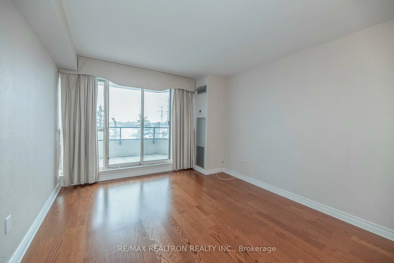 8501, Bayview, Doncrest, Richmond Hill