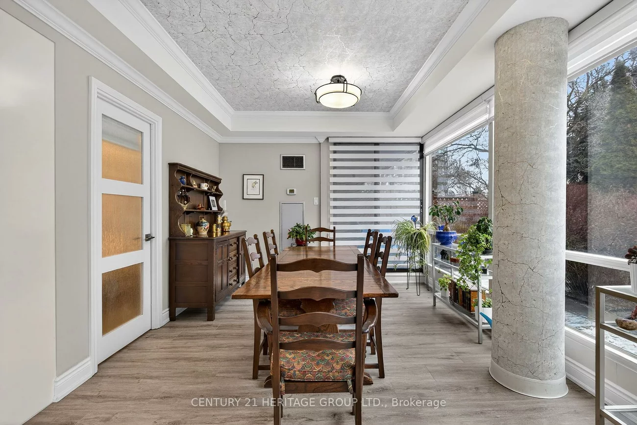 40, Harding, North Richvale, Richmond Hill