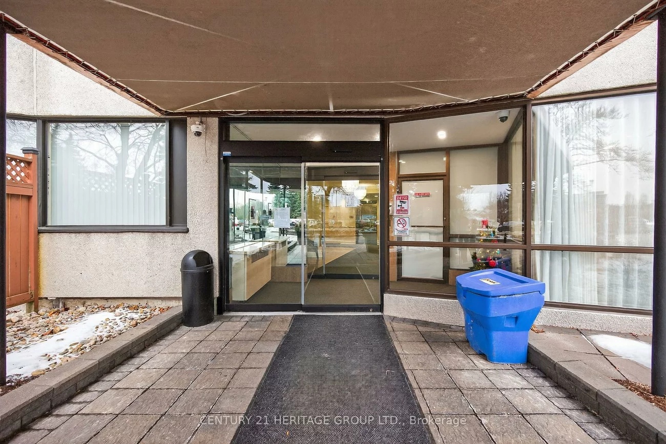 40, Harding, North Richvale, Richmond Hill