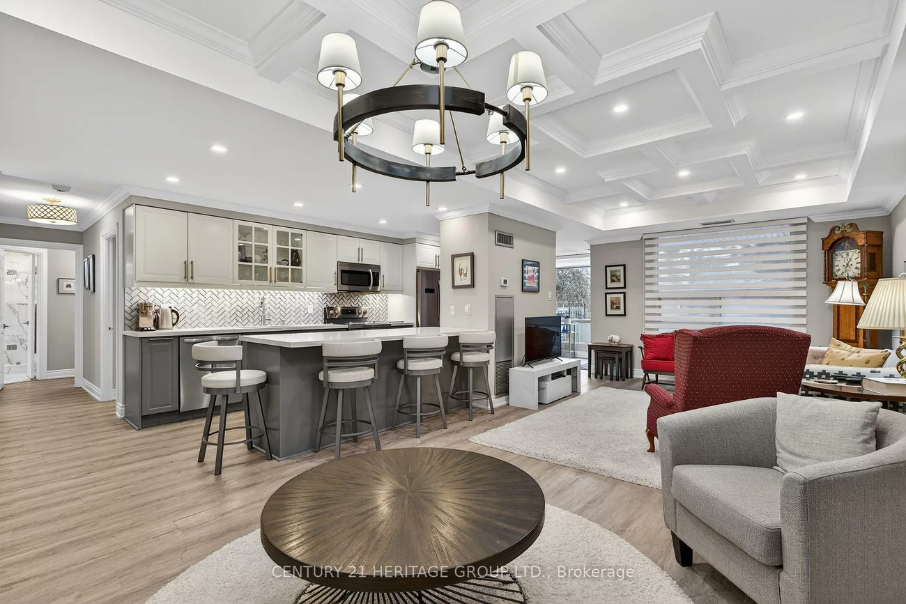 40, Harding, North Richvale, Richmond Hill