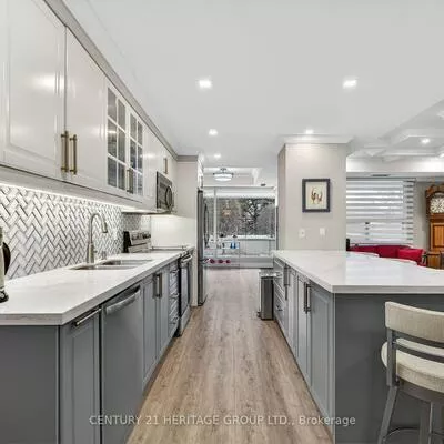 40, Harding, North Richvale, Richmond Hill