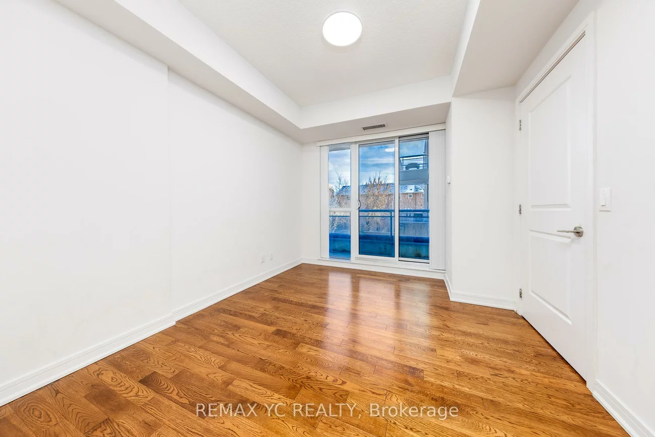 9191, Yonge, Langstaff, Richmond Hill