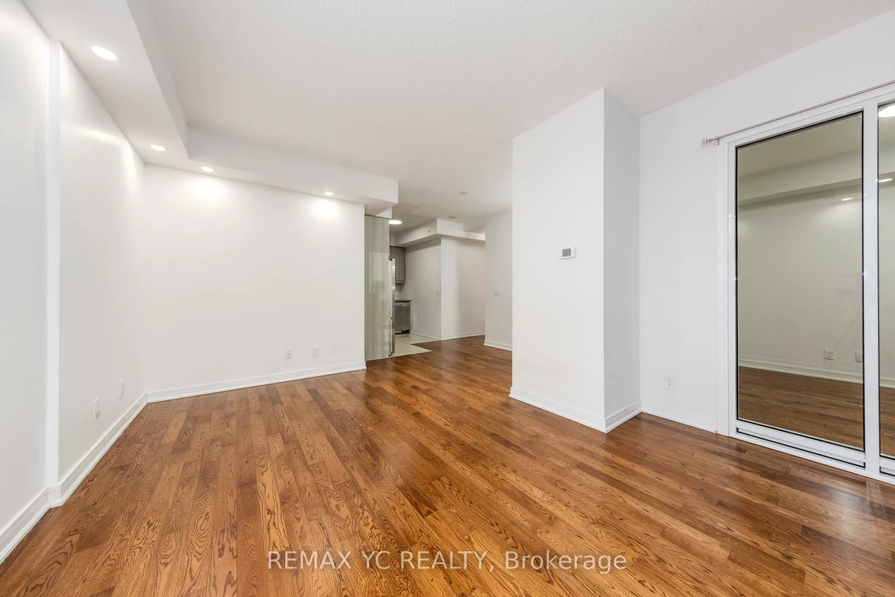 9191, Yonge, Langstaff, Richmond Hill