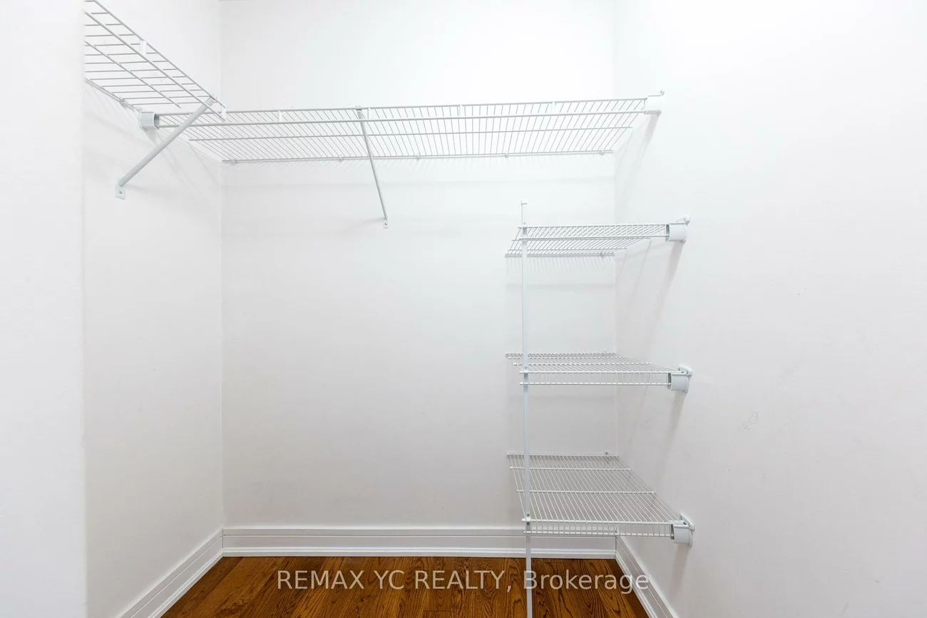 9191, Yonge, Langstaff, Richmond Hill