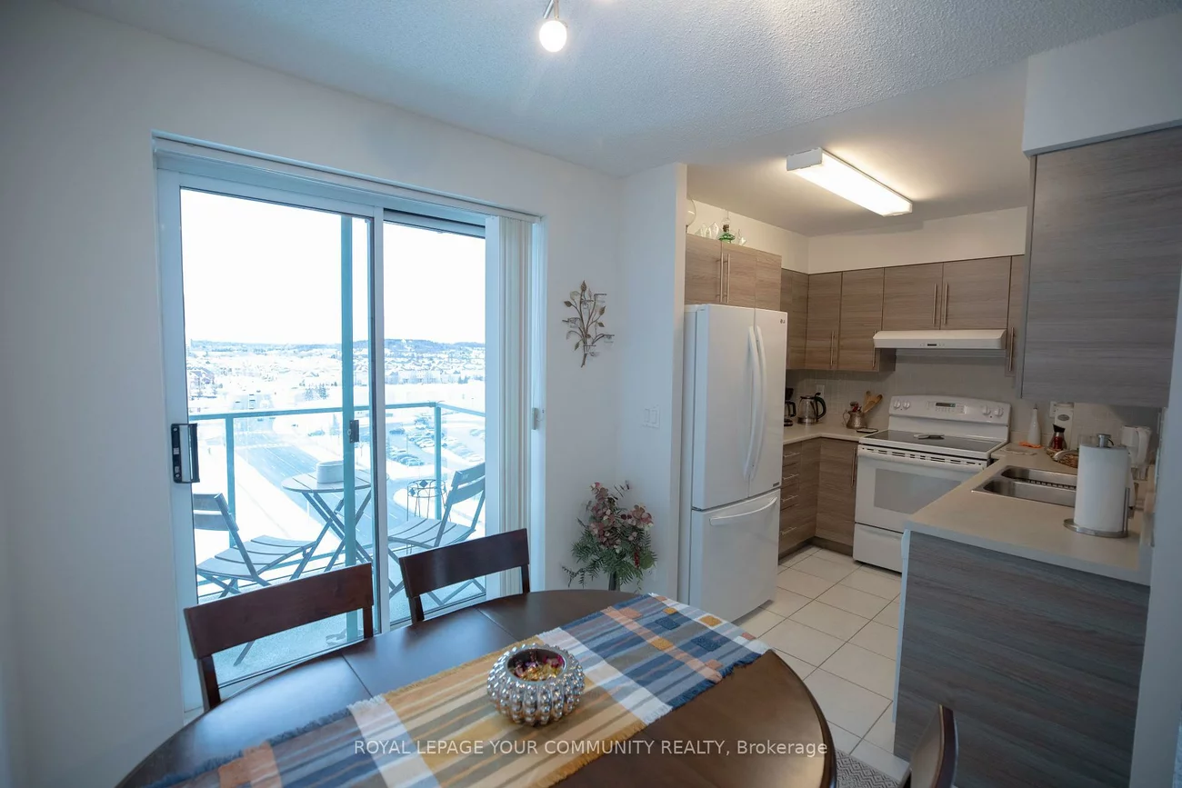 11, Oneida, Langstaff, Richmond Hill