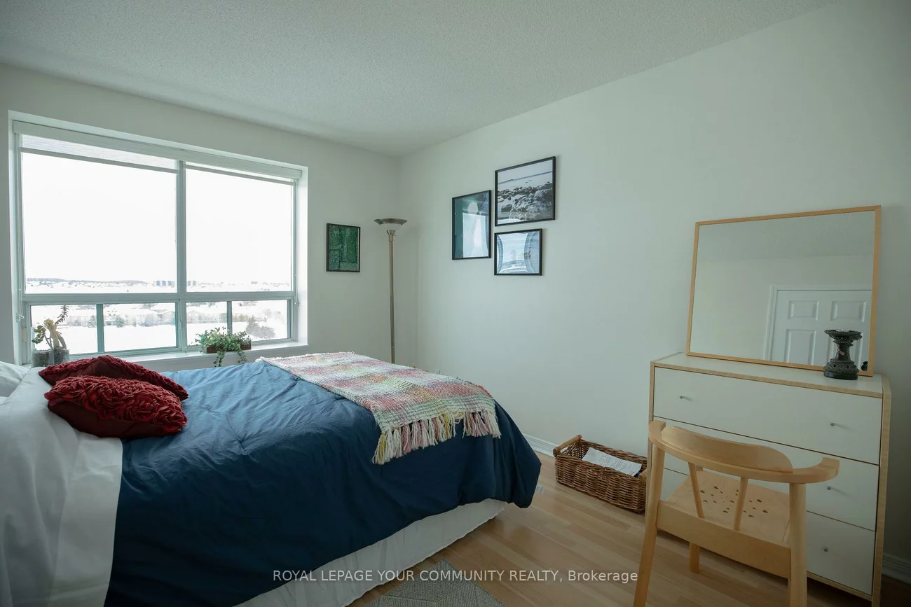 11, Oneida, Langstaff, Richmond Hill