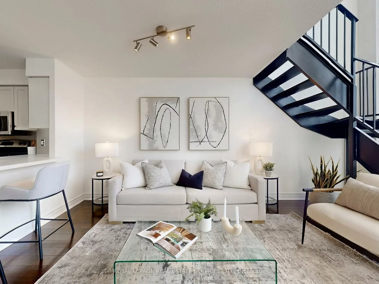 51, Baffin, Langstaff, Richmond Hill