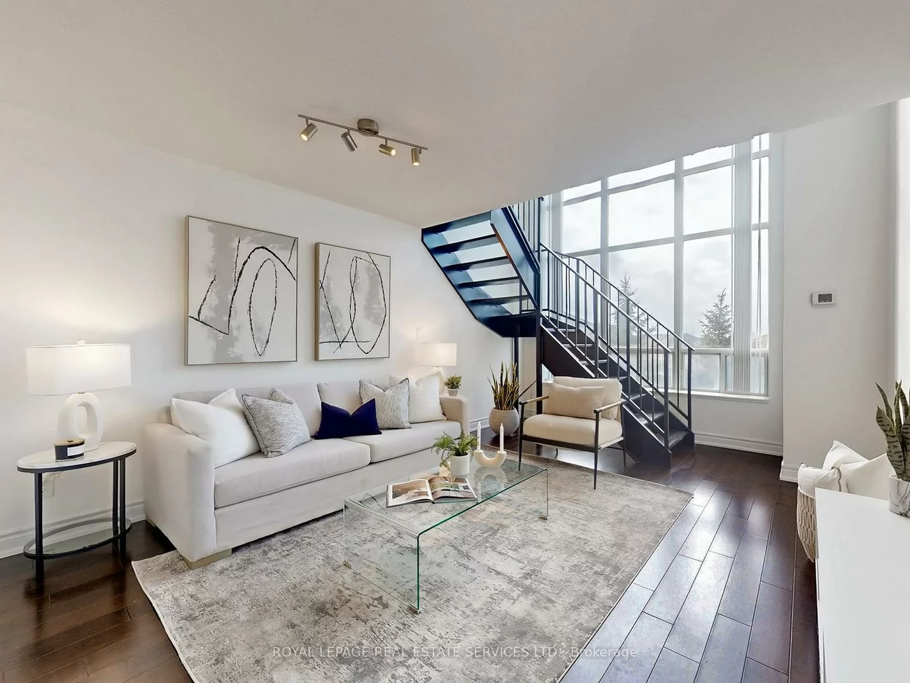 51, Baffin, Langstaff, Richmond Hill