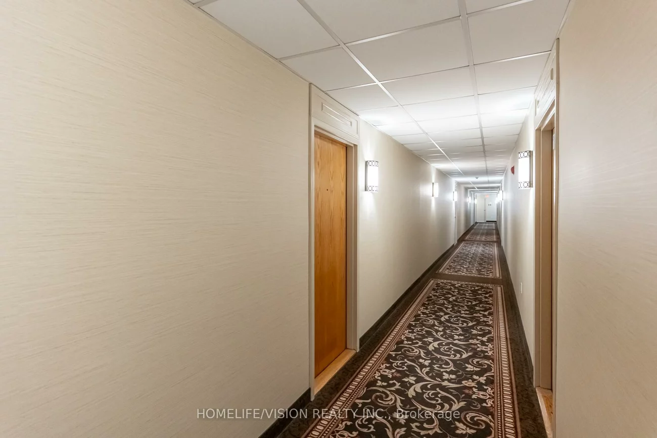 326, Major Mackenzie, Crosby, Richmond Hill