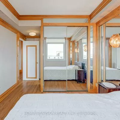 326, Major Mackenzie, Crosby, Richmond Hill