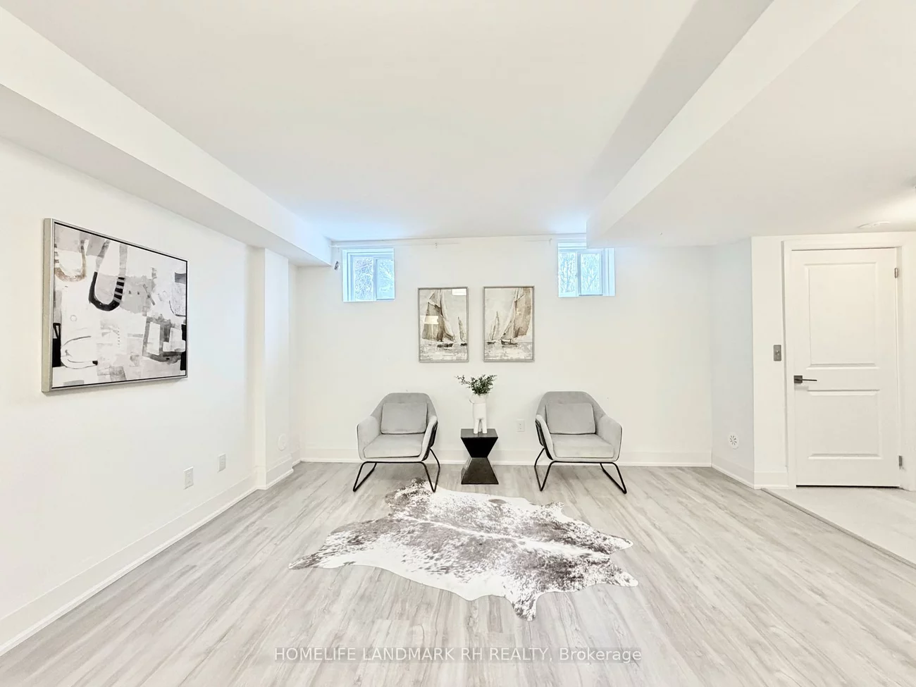 386, Highway 7, Doncrest, Richmond Hill