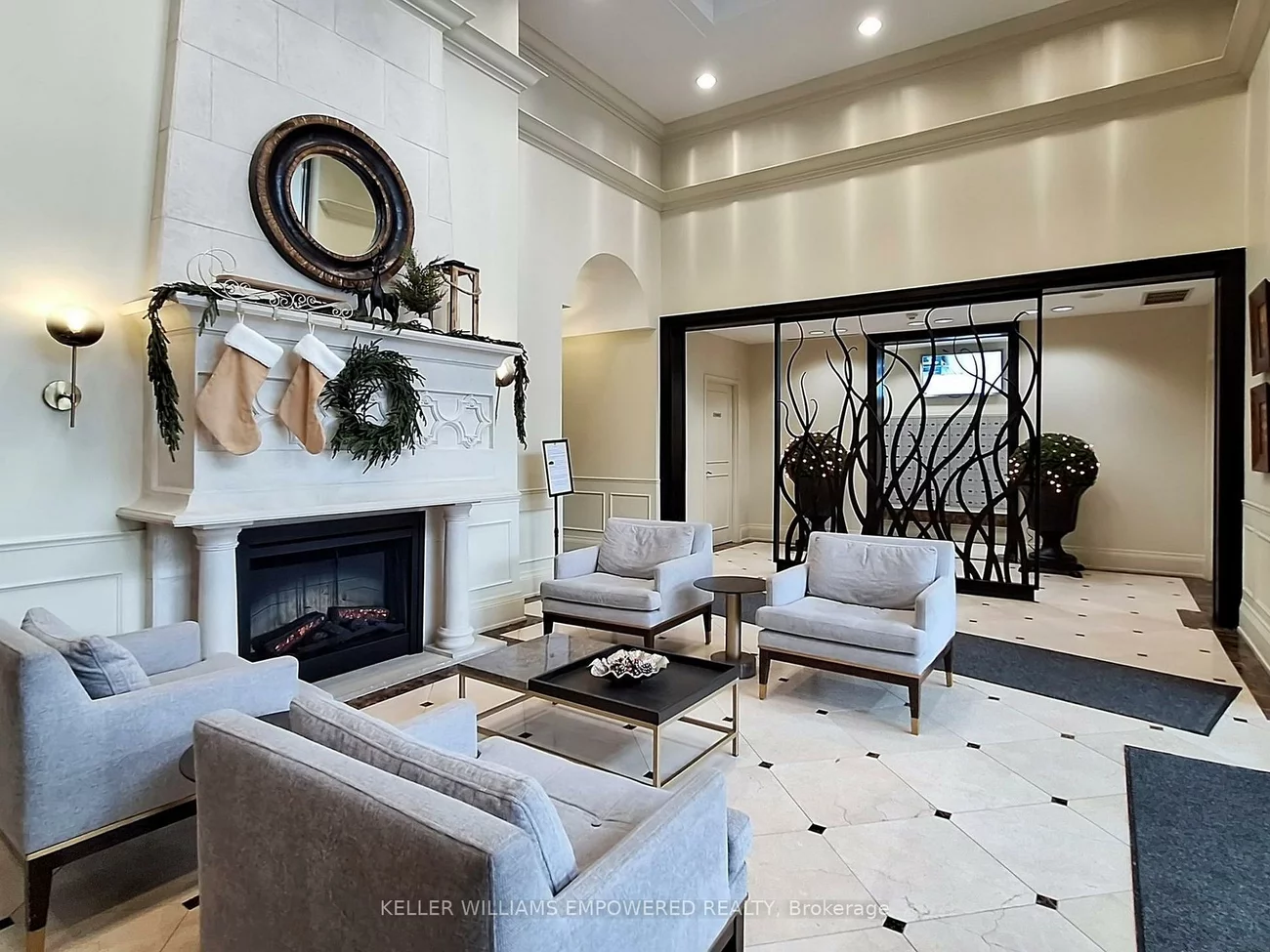 330, Red Maple, Langstaff, Richmond Hill