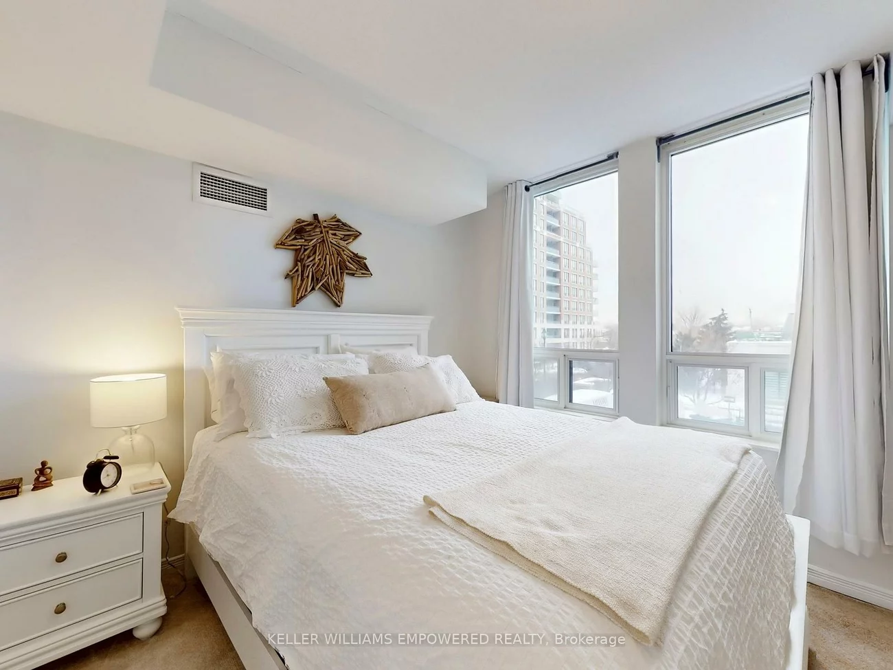 330, Red Maple, Langstaff, Richmond Hill