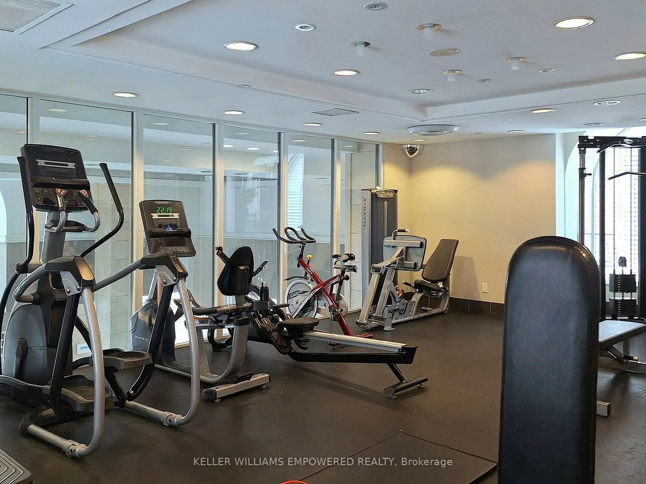 330, Red Maple, Langstaff, Richmond Hill