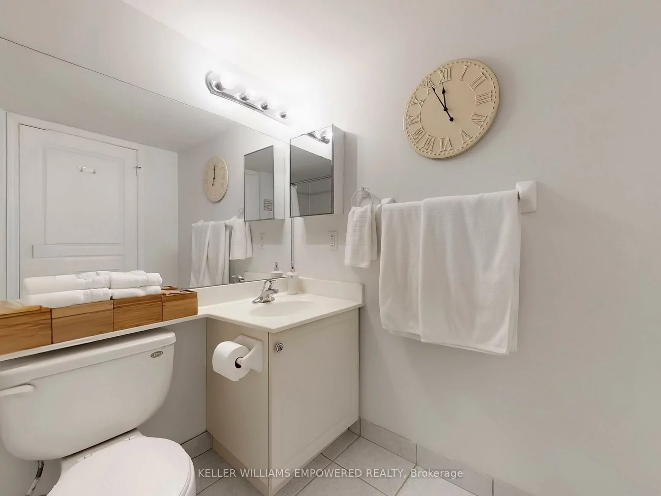 330, Red Maple, Langstaff, Richmond Hill