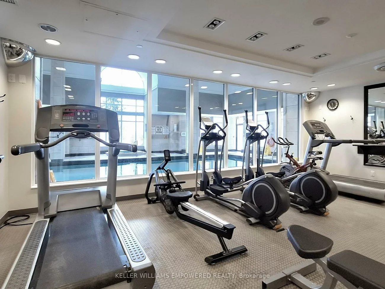 330, Red Maple, Langstaff, Richmond Hill