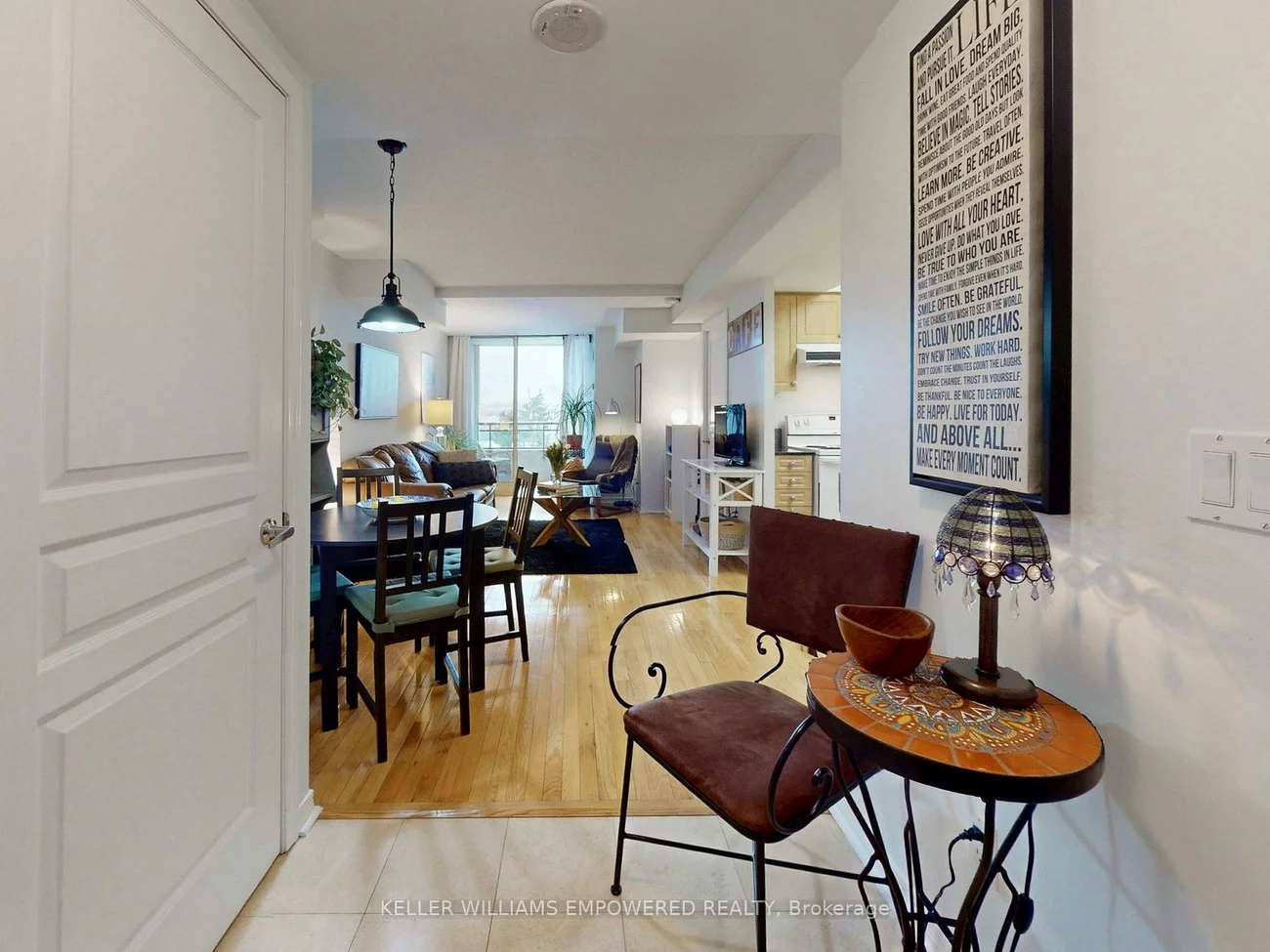 330, Red Maple, Langstaff, Richmond Hill